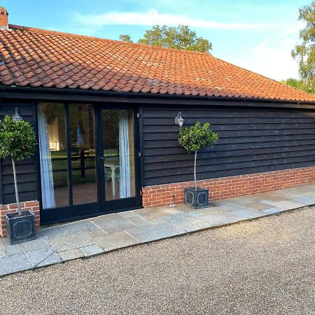 Вилла Brundish Suffolk Barn 2 Bed Idyllic 6 Acres Wilby  Экстерьер фото