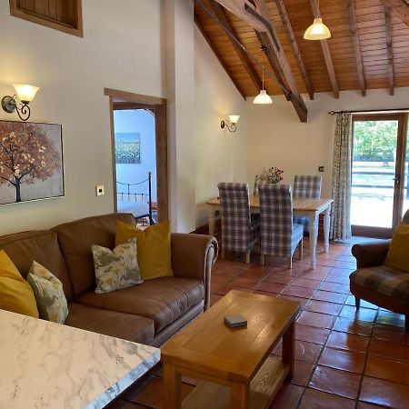 Вилла Brundish Suffolk Barn 2 Bed Idyllic 6 Acres Wilby  Экстерьер фото